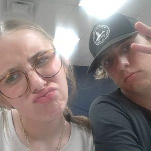 Meet your Posher, Londy